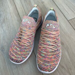 APL Womens Techloom Multicolor Wave Sneakers
